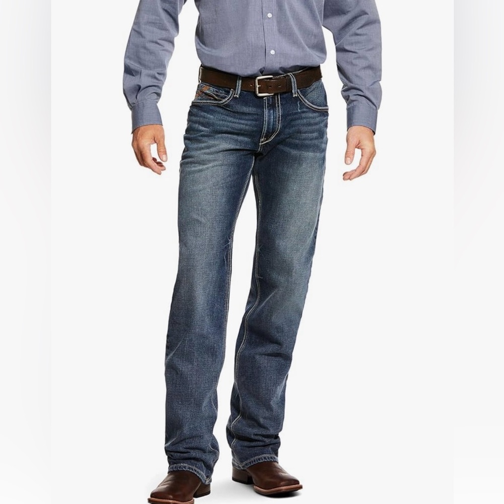 ARIAT Men's M4 Low Rise Stretch Carter Boot Cut Jean. New with Tags 33x32
